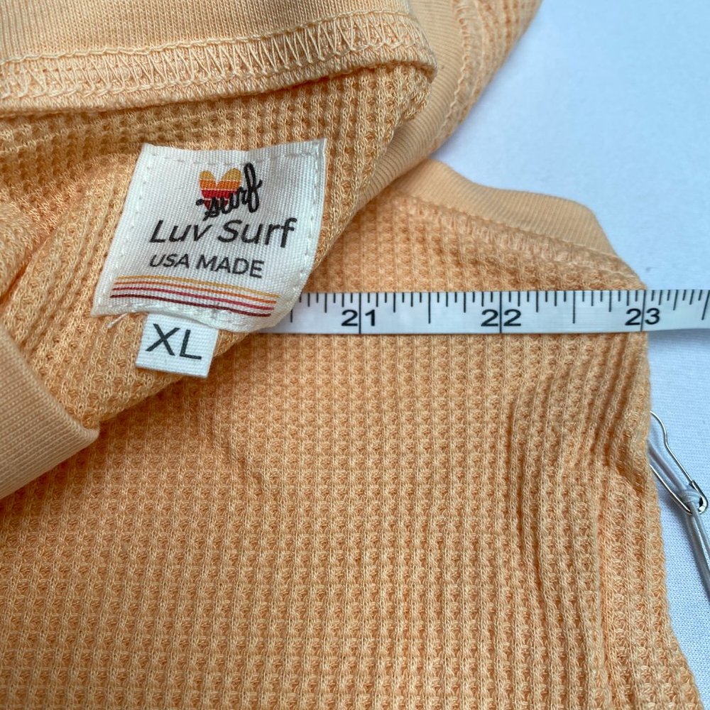 NWT Luv Surf Waffle Knit Crop Tank Peach XS to Large - Picture 4 of 12